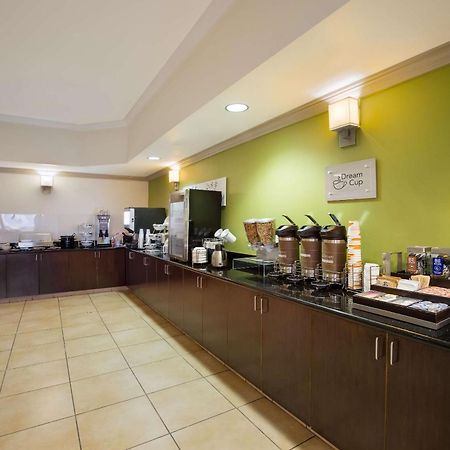 Sleep Inn & Suites Colby Esterno foto