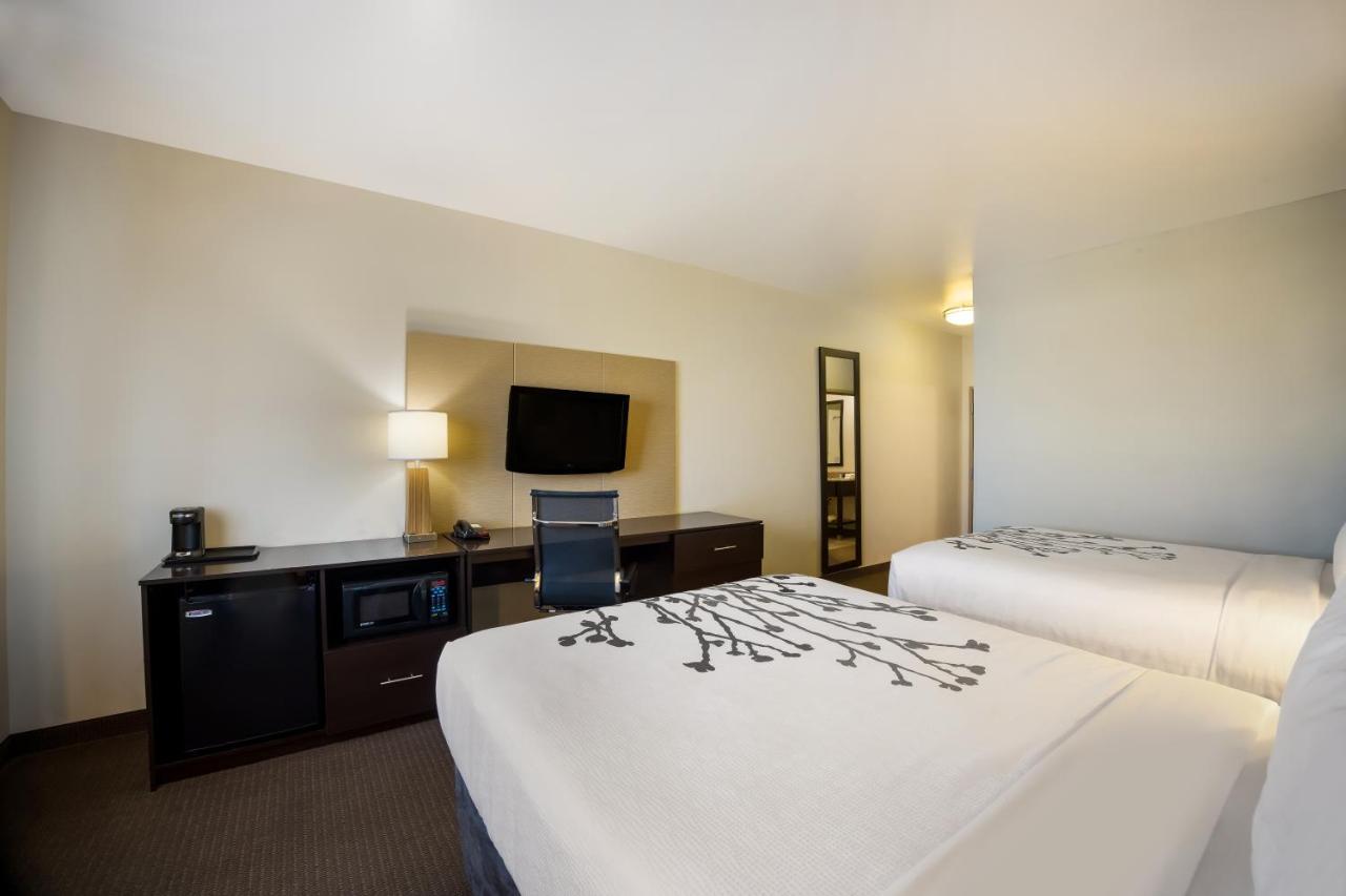 Sleep Inn & Suites Colby Esterno foto