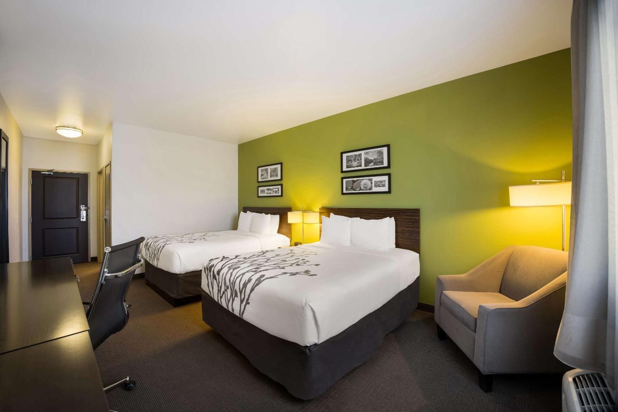 Sleep Inn & Suites Colby Esterno foto
